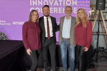 &lt;p&gt;Zespół Aronia Eggert na Berry Innovation 2024. Od lewej: Katarzyna Skrzypczak, Paweł Eggert, Pior Eggert, Patrycja Kot&lt;/p&gt;