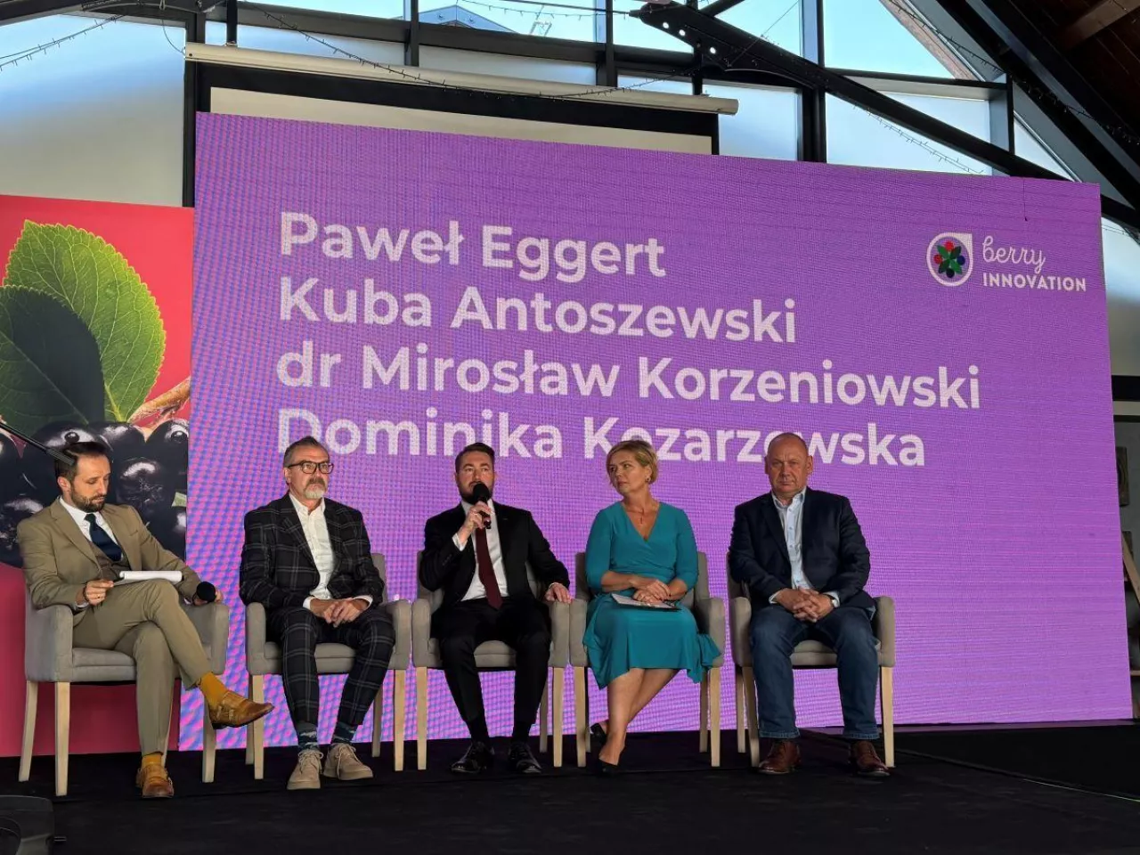 &lt;p&gt;Debata jagodowa podczas Berry Innovation 2024&lt;/p&gt;