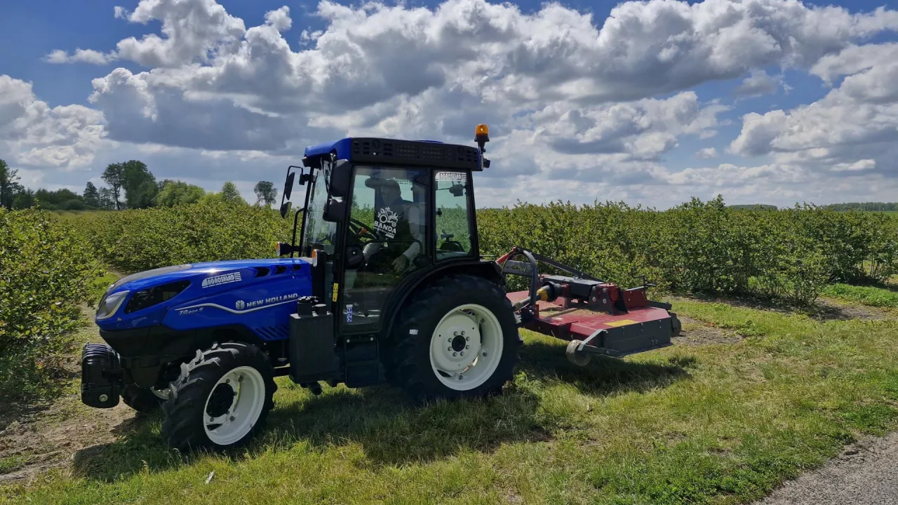 New Holland T4800FS