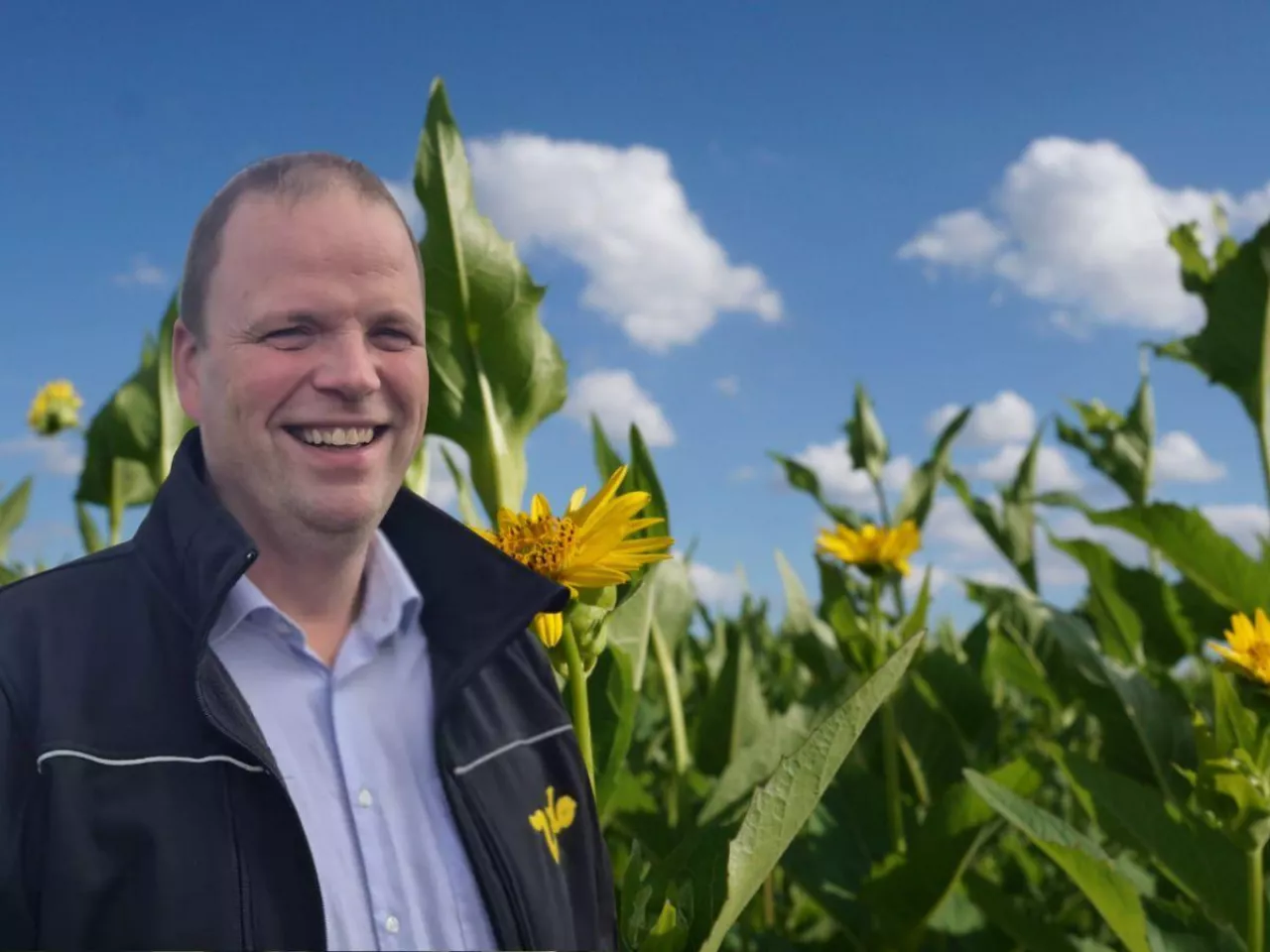 Rolnik rezygnuje ze zbóż. 340 ha obsieje rośliną, która ma zostać na polach przez 20 lat